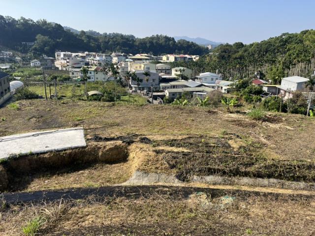 東勢山坡地-1